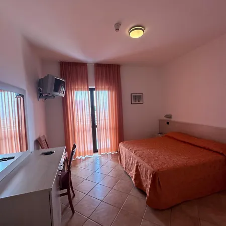 Hotel Athena Palace