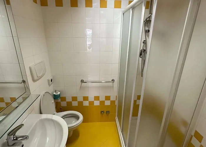 Athena Palace Hotel 4*