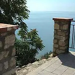 Athena Palace Hotel 4*