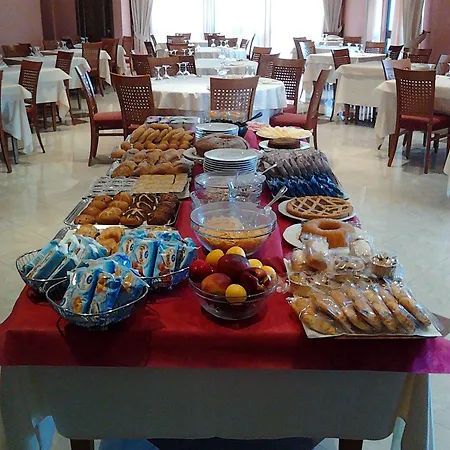 Hotel Athena Palace 4*